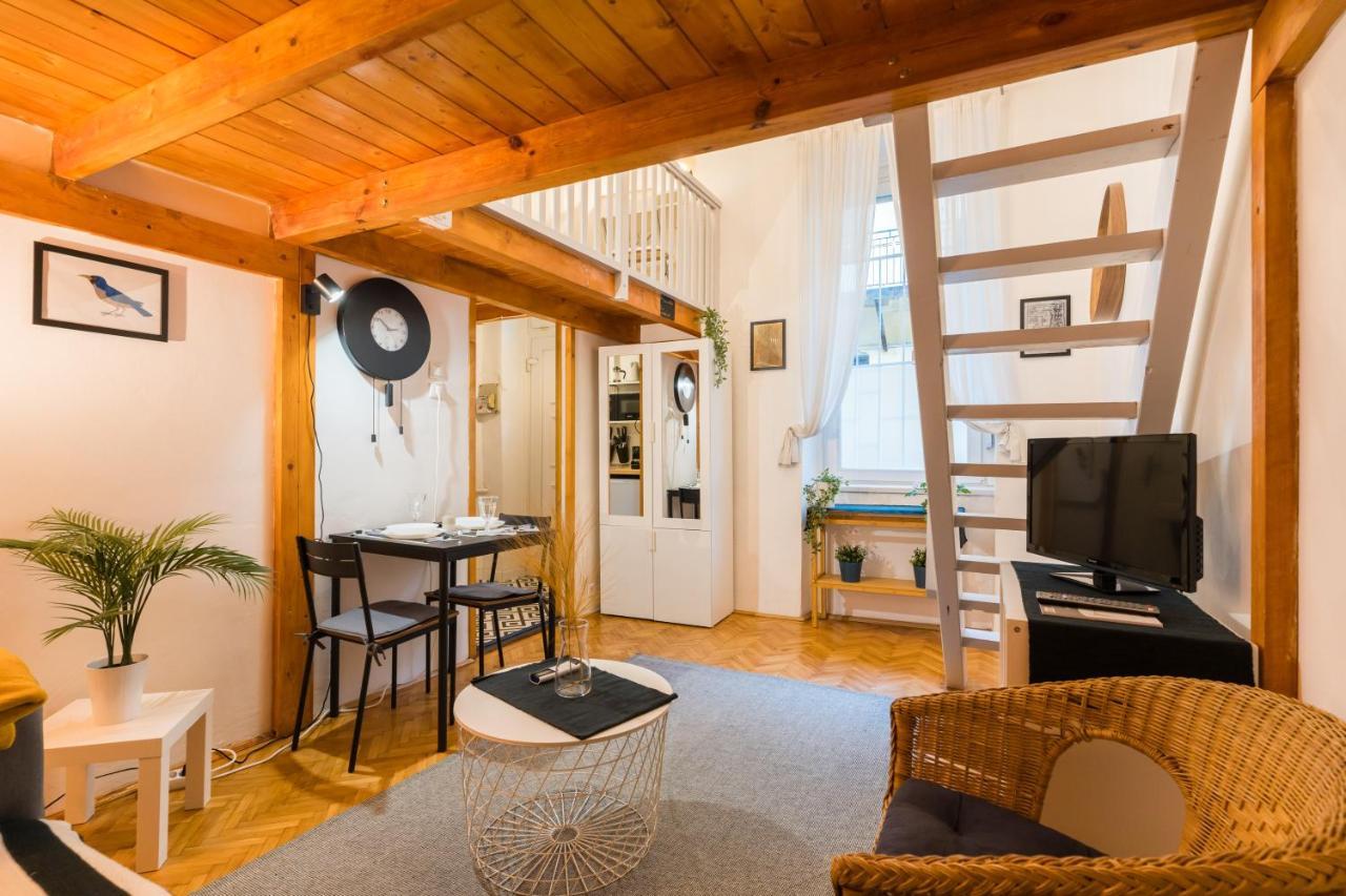 Lovely Little Loft Studio In The Heart Of Budapest Budapeste Exterior foto
