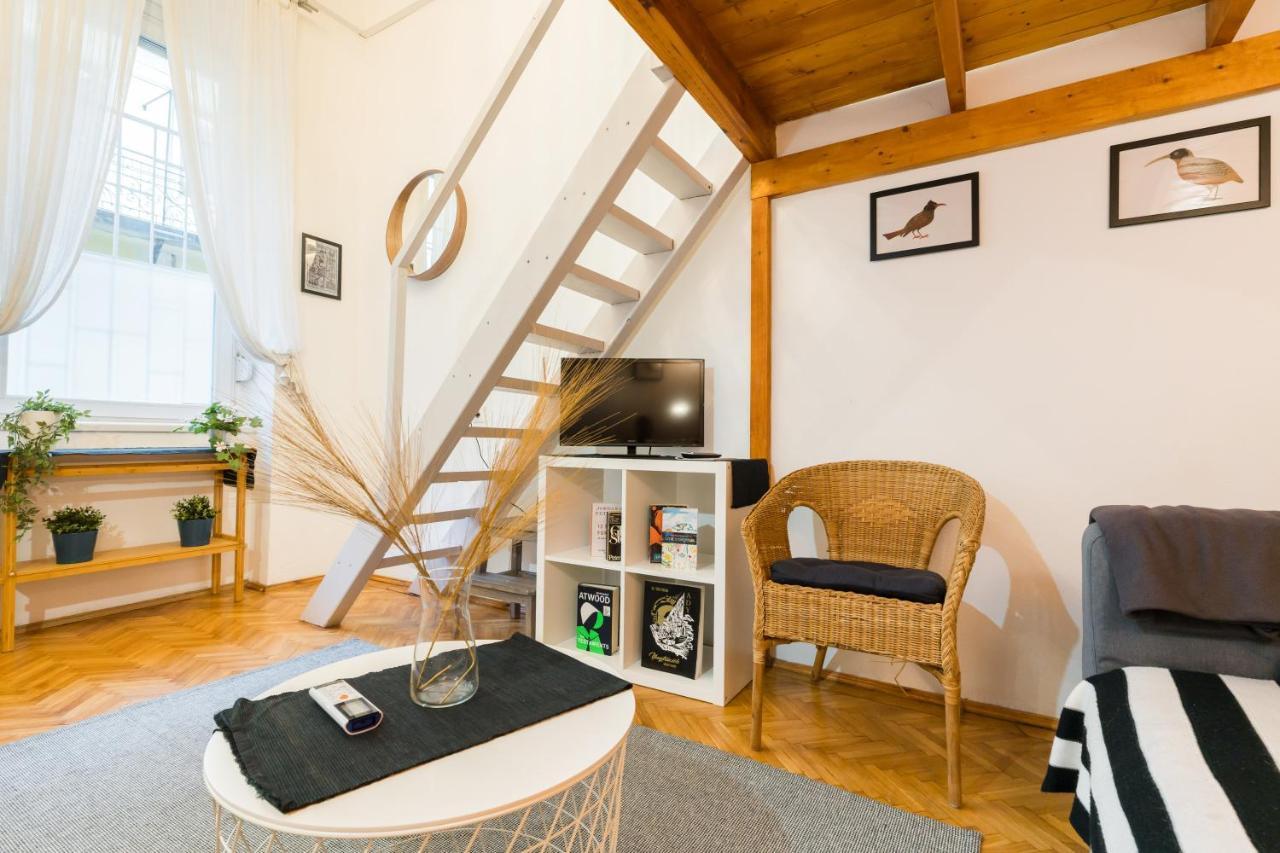 Lovely Little Loft Studio In The Heart Of Budapest Budapeste Exterior foto